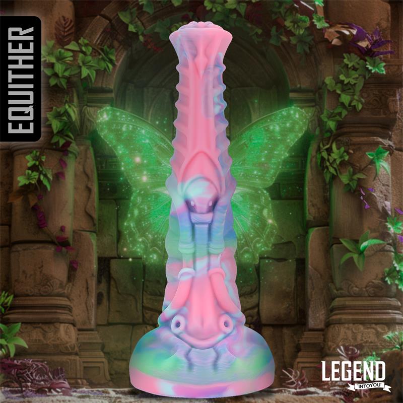 Legend Equither nestemäinen silikonidildo 21,4CM