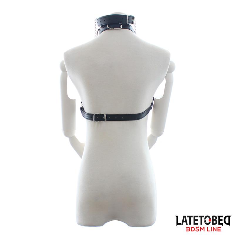 BDSM Line Bondage Strap -rintaliivit suukapula- ja nännipuristimilla